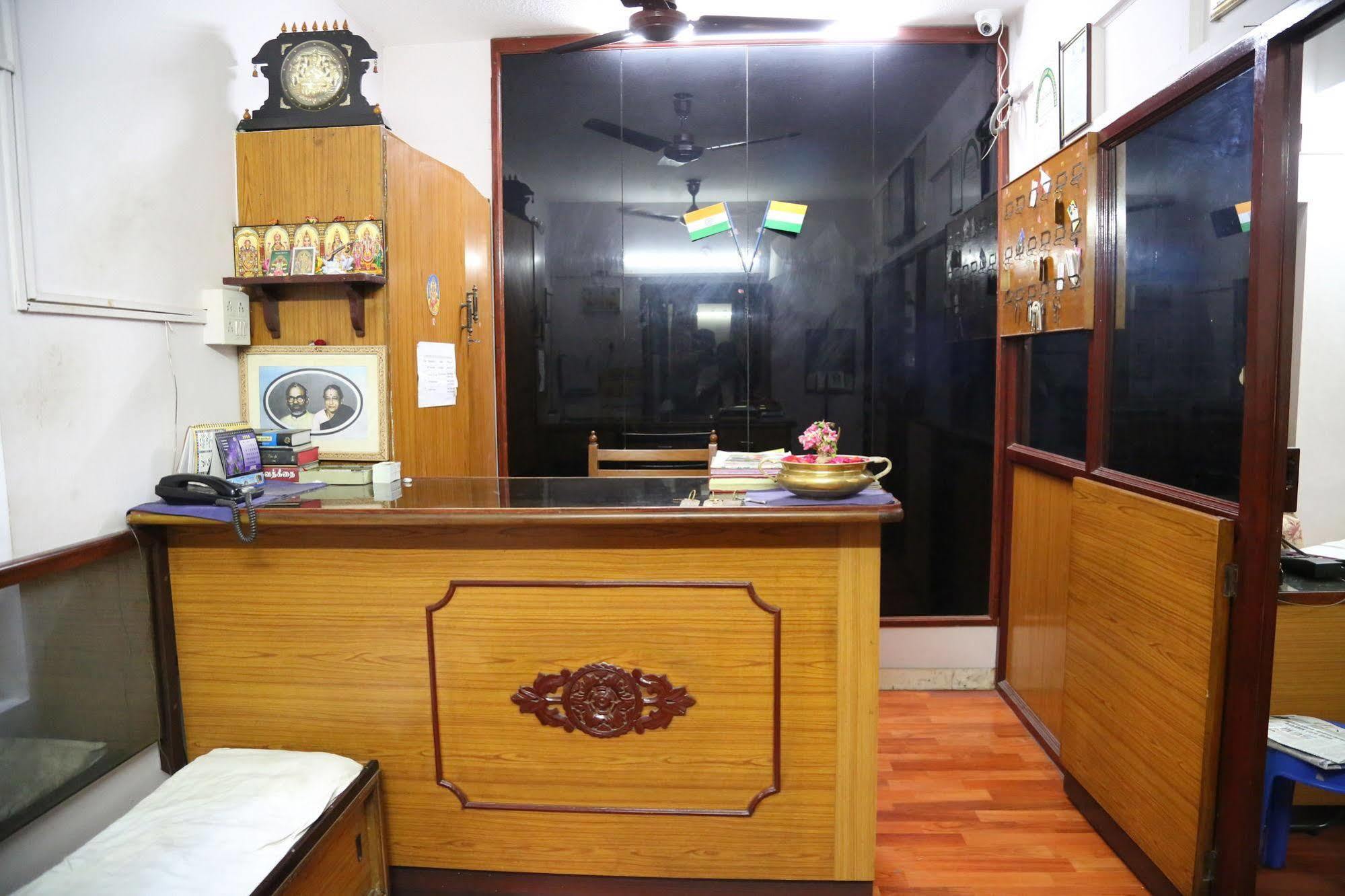 Thangam Balaji Guest House เชนไน ภายนอก รูปภาพ